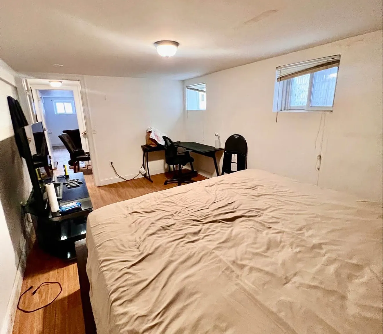 2 bed, 800 sqft, $1,975 — Photo 1