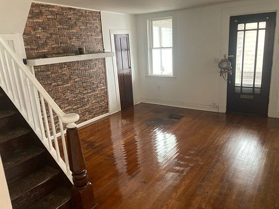 2nd image of 445 5th St