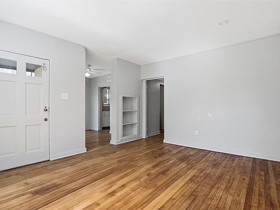 4th image of 3901 Wrightwood Rd #A