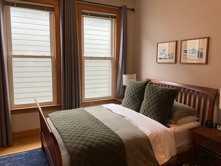 2128 W Leland Ave #2 — Photo 5