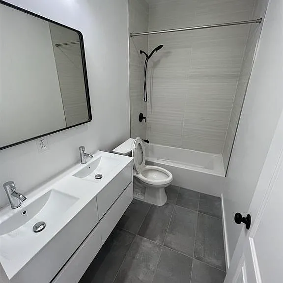 188 Van Horne St #2 — Photo 10