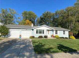 168 Heather Hill Dr, Buffalo, NY 14224