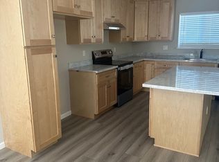 224 Brittain Ln, Santa Rosa, CA 95401