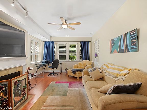 2nd image of 4941 N Albany Ave APT G