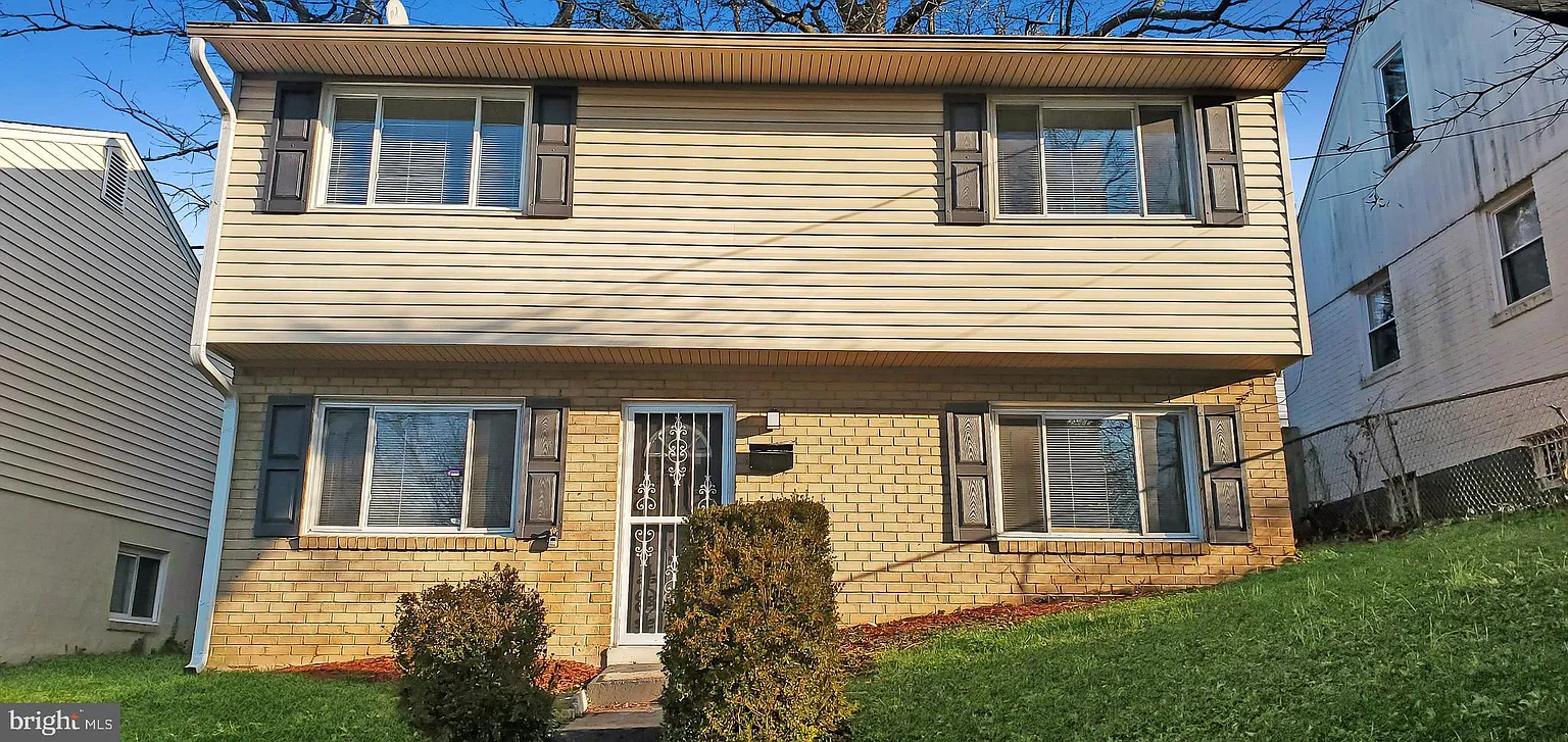 612 Larchmont Ave photo 1