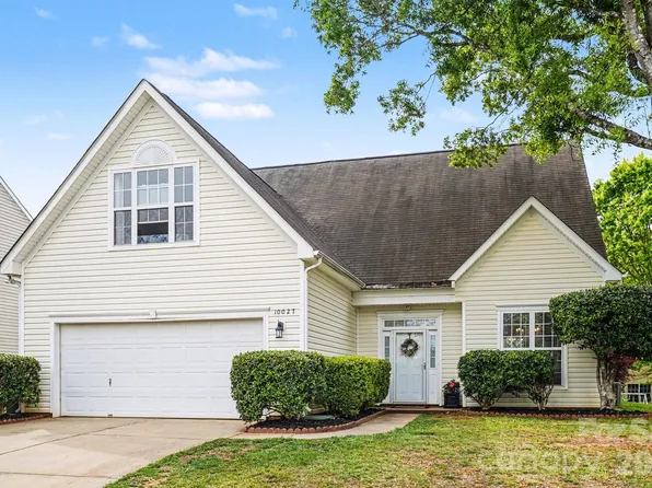 10027 Brawley Ln, Charlotte, NC 28215
