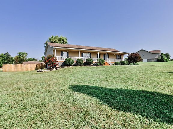 3rd image of 112 Hawks Nest Dr