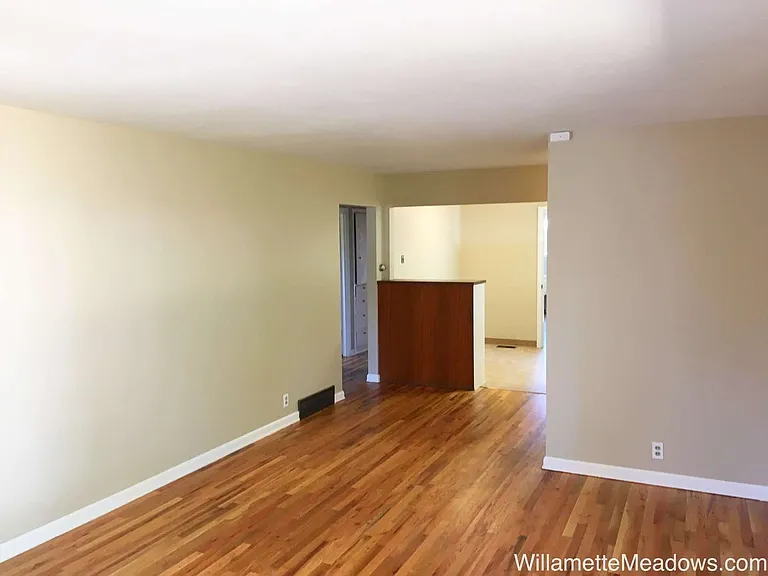 2770 Nola Ave SE — Photo 6