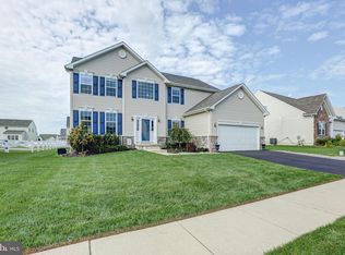 690 Coldwater Dr, Clayton, DE 19938