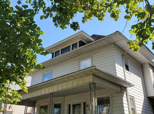 114 NE Roanoke Ave #2, Peoria, IL
