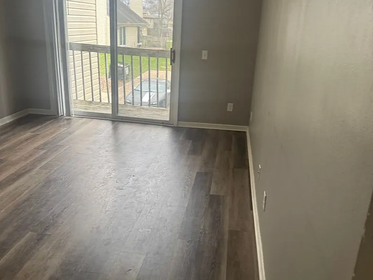 1011 SE 3rd St — Photo 17
