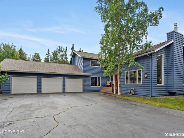 9835 Lone Tree Dr, Anchorage, AK 99507