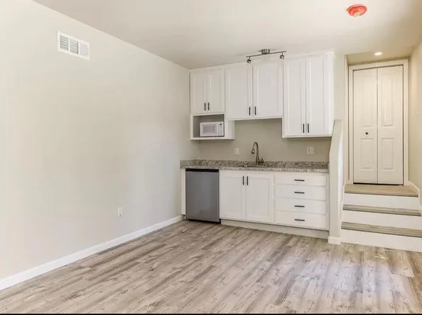 5931 Sunhawk Dr #B, Santa Rosa, CA 95409