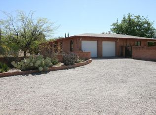 8960 E Saddleback Dr, Tucson, AZ 85749
