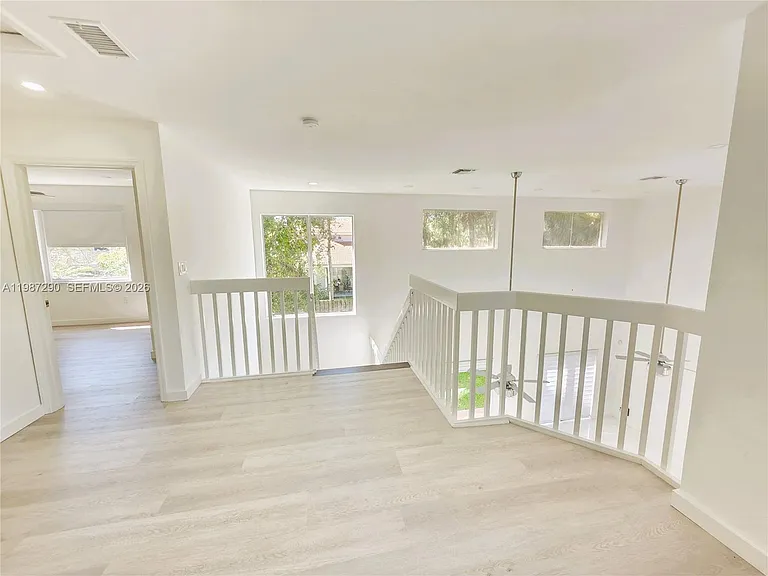 16404 Diamond Head Dr — Photo 28