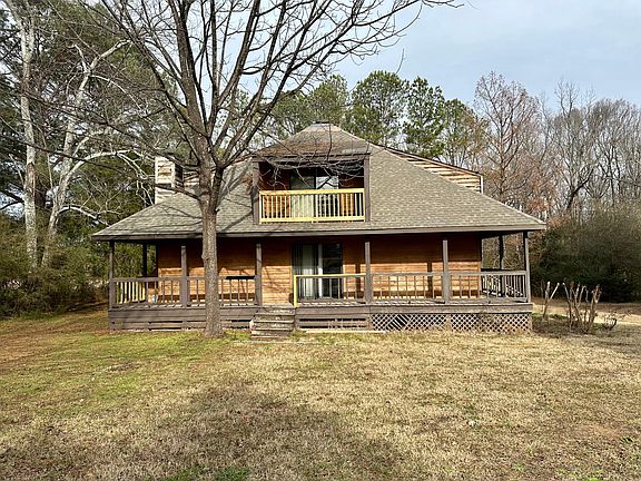 3rd image of 235 Laura Ln