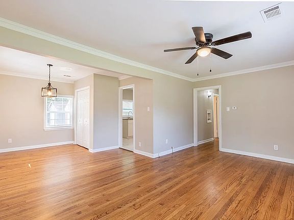 5th image of 2193 Vollintine Ave
