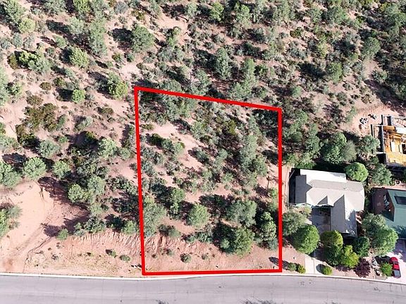 2nd image of 811 W Sherwood Dr