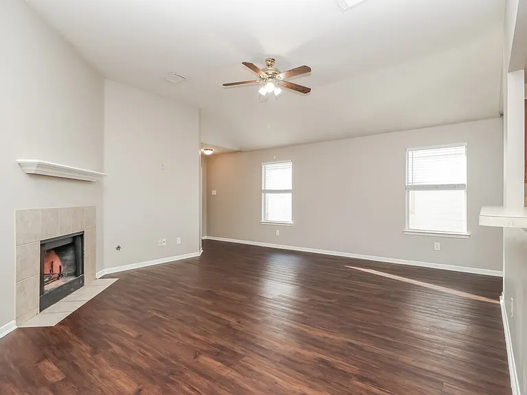 16207 Imperial Forest Ln — Photo 5