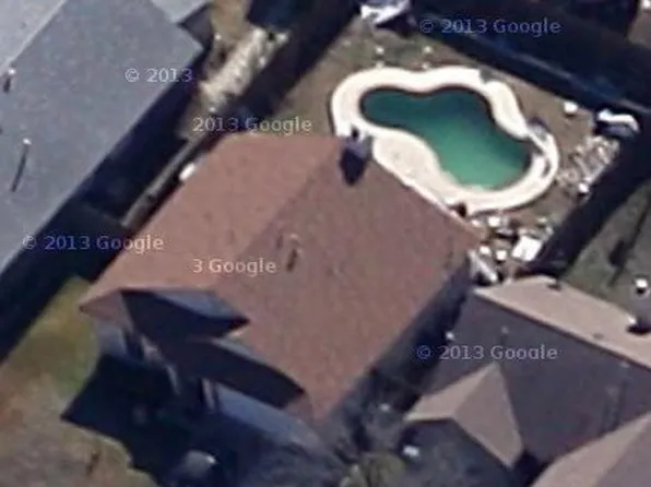 1111 York Castle Dr, Pflugerville, TX 78660