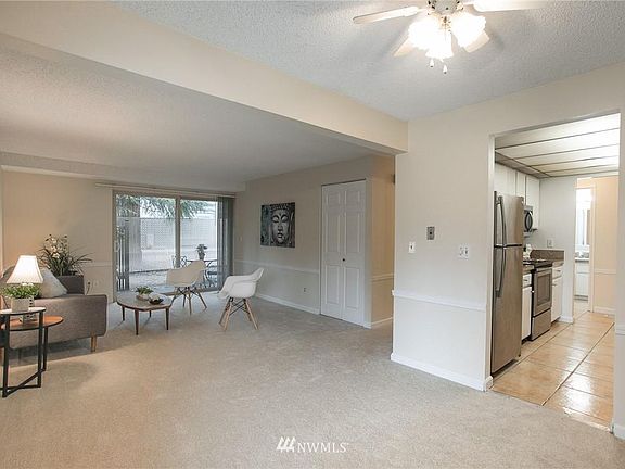 5th image of 1420 153rd Ave NE Unit 4601