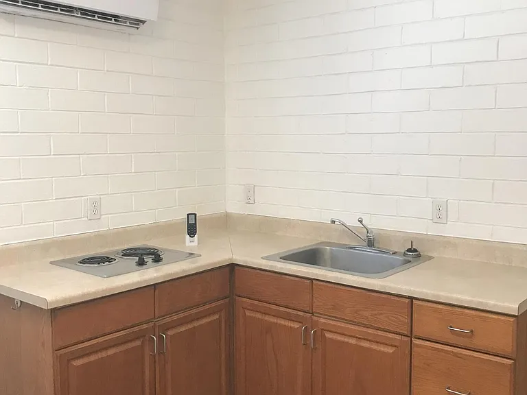 720 N Irving Cir #1 — Photo 6