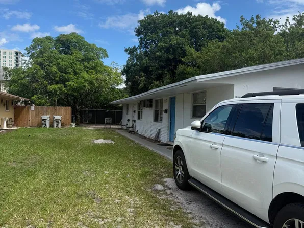 711 SW 7th Street #1-2, Pompano Beach, FL 33060