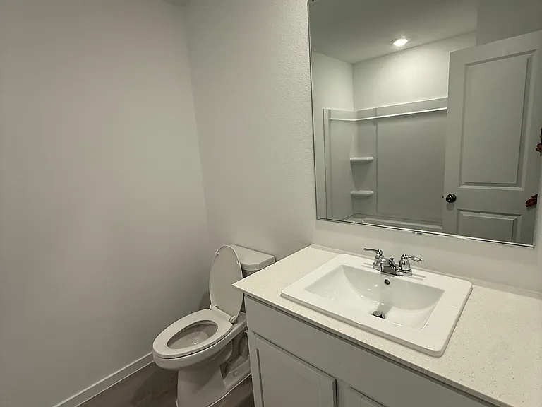 835 Ginkgo Way — Photo 4