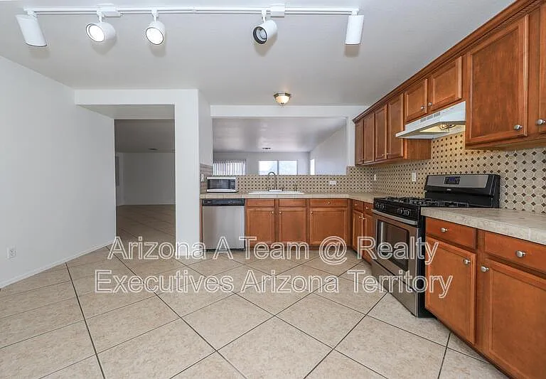 1892 W Bagley Way — Photo 10