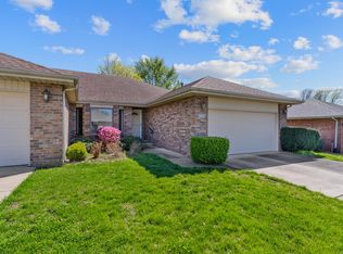 1412 E Dunkirk St, Springfield, MO 65804