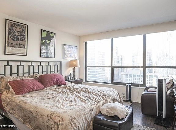 3rd image of 405 N Wabash Ave Unit 2515