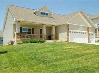 6814 Jane Austen Ct, Johnston, IA 50131
