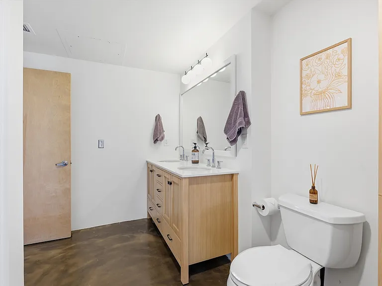360 W Pershing Rd #190 — Photo 26