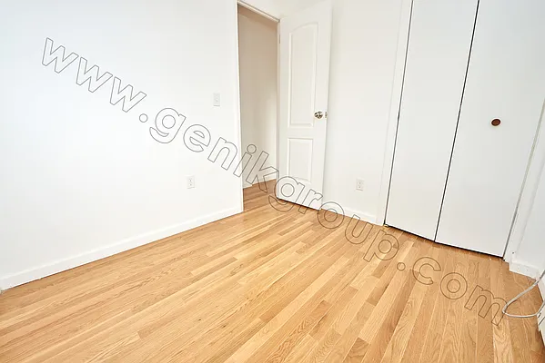 Rented by Genik Group Corp | media 20