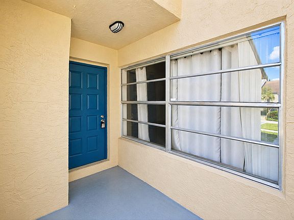 3rd image of 7420 NW 34th Street