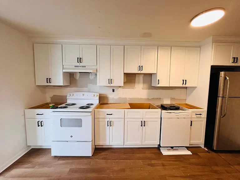 91 Green Manor Rd — Photo 8