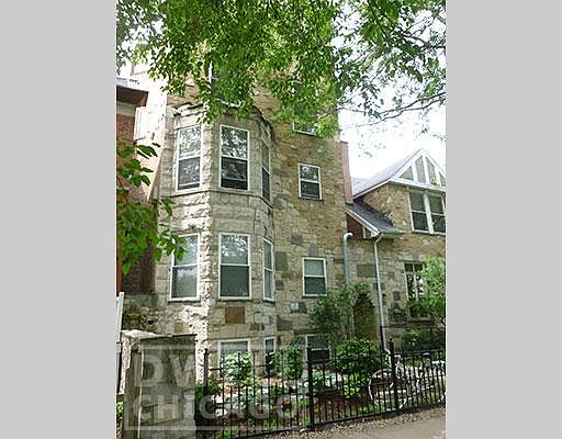 2nd image of 3524 N Marshfield Ave APT 3B