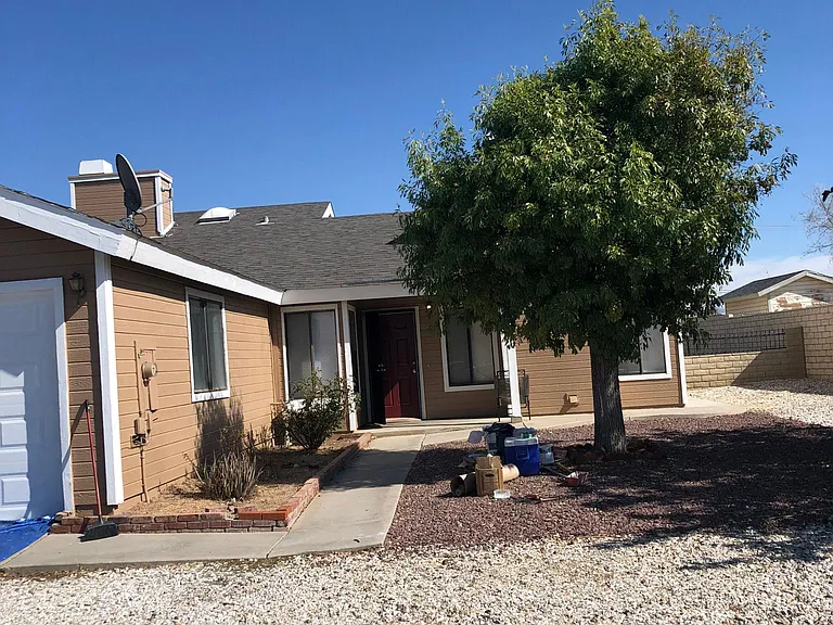 9193 Birchwood Ct — Photo 3