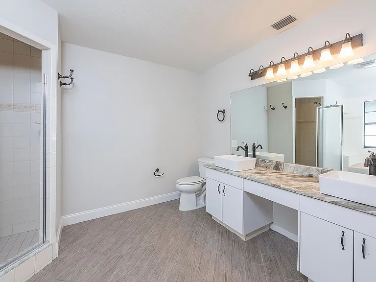 3908 W McKay Ave — Photo 14