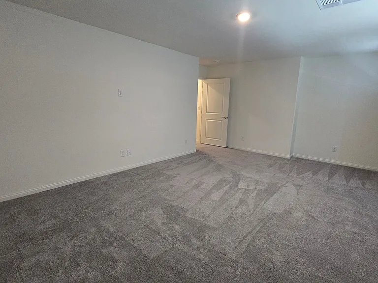 7647 Duran Harbor Ln — Photo 54
