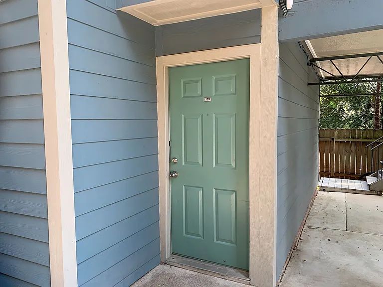 513 S Park Dr — Photo 34