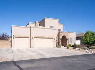 6433 Bent Tree Cir, Farmington, NM 87402