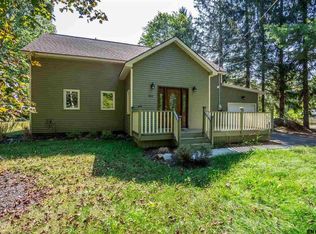 564 Englemore Rd, Clifton Park, NY 12065