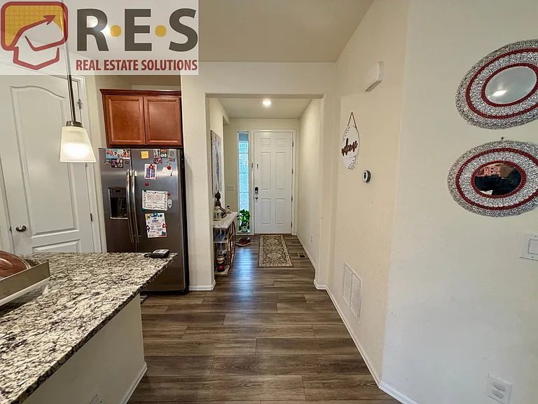 15028 Munich Ave — Photo 6