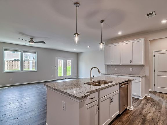 7th image of this home