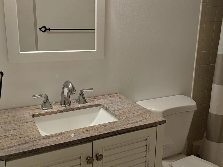 1208 Ravens Crest Dr — Photo 14