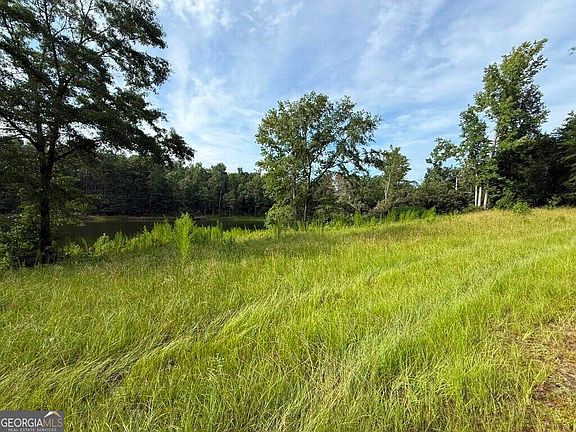 2nd image of 1940 Liberty Church Rd