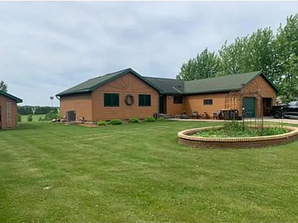 1524 6th Ave, Littlefork, MN 56653