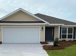 200 Red Bay Rd, Callaway, FL 32404