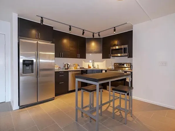 131 Coolidge Ave APT 623, Watertown, MA 02472